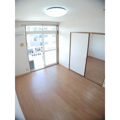 コスモスハイツ 206【管理NO：1-004652001-02050】 ★家具家電は申し込み後に搬入しますの物件写真2
