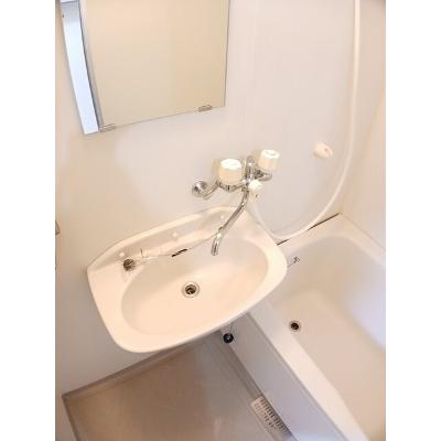 ルネッサンス立田 206【管理NO：1-003575801-02050】 ★家具家電は申し込み後に搬入します★の物件写真6