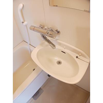 ルネッサンス立田 201【管理NO：1-003575801-02010】 ★家具家電は申し込み後に搬入しますの物件写真6