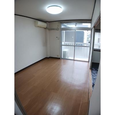 平國ハイツ 201【管理NO：1-002787201-02010】 ★家具家電は申し込み後に搬入します★の物件写真2