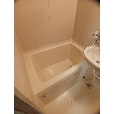 畠田ハイツ 101【管理NO：1-002208701-01010】 ★家具家電は申し込み後に搬入します★の物件写真4