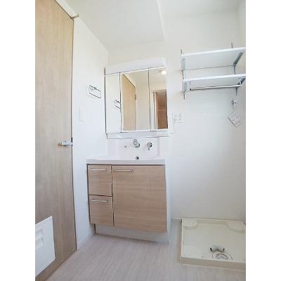 アバンツァートⅠ 301【管理NO：1-027251401-03010】 ★家具家電は申し込み後に搬入します★の物件写真6