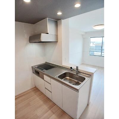 アバンツァートⅠ 201【管理NO：1-027251401-02010】 ★家具家電は申し込み後に搬入します★の物件写真3