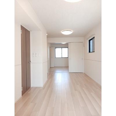 ユーフォリアｂ 105【管理NO：1-026265902-01040】 ★家具家電は申し込み後に搬入しますの物件写真2