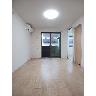 グレース　Ｍ２ 101【管理NO：1-022573502-01010】 ★家具家電は申し込み後に搬入しますの物件写真2
