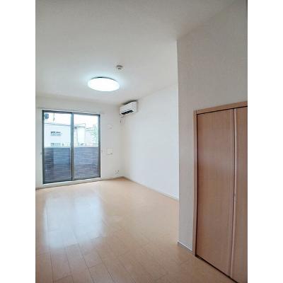 グラシアス 103【管理NO：1-020781801-01030】 ★家具家電は申し込み後に搬入しますの物件写真2