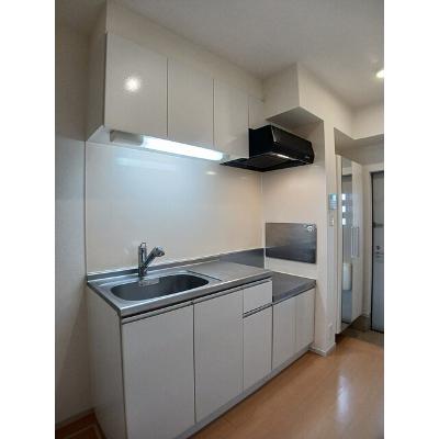 グラシアス 103【管理NO：1-020781801-01030】 ★家具家電は申し込み後に搬入しますの物件写真3