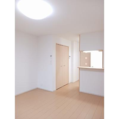 プランドール 101【管理NO：1-019899201-01010】 ★家具家電は申し込み後に搬入します 2026年07月中旬入居可能の物件写真2