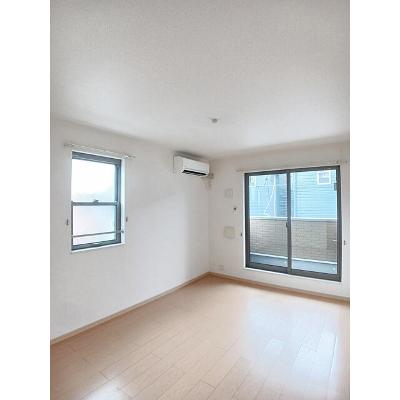 ベルフィオーレ 201【管理NO：1-016757301-02010】 ★家具家電は申し込み後に搬入しますの物件写真2