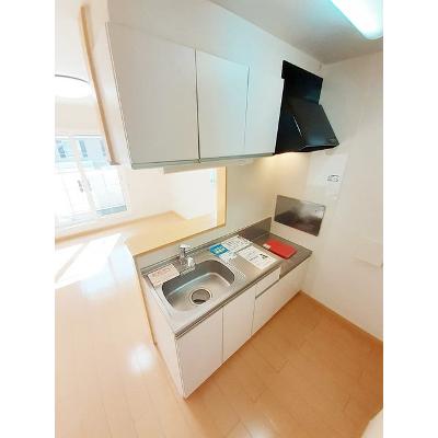 ミドルⅢ 202【管理NO：1-016681901-02020】 ★家具家電は申し込み後に搬入します 2026年08月中旬入居可能の物件写真3