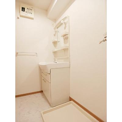 サンライズ憩　Ⅰ 103【管理NO：1-014389401-01030】 ★家具家電は申し込み後に搬入します★の物件写真6