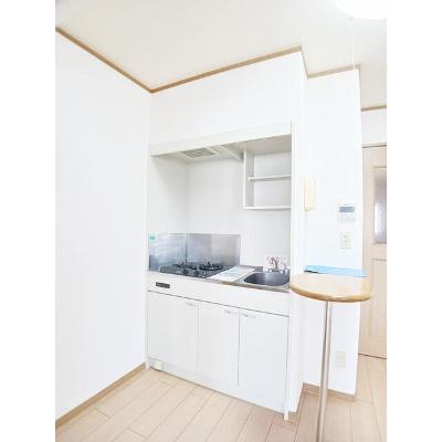 レルベ保田窪 201【管理NO：1-013145501-02010】 ★家具家電は申し込み後に搬入しますの物件写真3