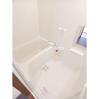 レジデンスサンモール 102【管理NO：1-010177801-01020】 ★家具家電は申し込み後に搬入します★の物件写真4