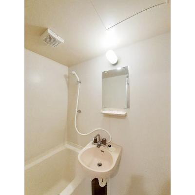 ピースフルハイツ 101【管理NO：1-001826601-01010】 ★家具家電は申し込み後に搬入しますの物件写真6