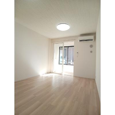 クレールコート 102【管理NO：1-028488801-01020】 ★家具家電は申し込み後に搬入しますの物件写真2