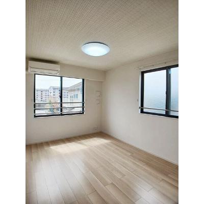 ＣＲＥＣＩＲ 203【管理NO：1-028182901-02030】 ★家具家電は申し込み後に搬入しますの物件写真2