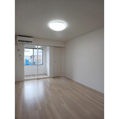 ベルクラール 103【管理NO：1-028146301-01030】 ★家具家電は申し込み後に搬入しますの物件写真2