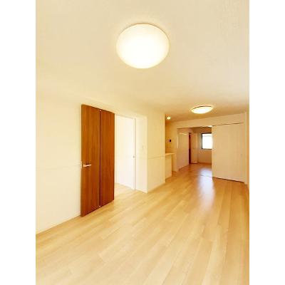 ピュアステージⅡ 103【管理NO：1-026989901-01030】 ★家具家電は申し込み後に搬入します★の物件写真2