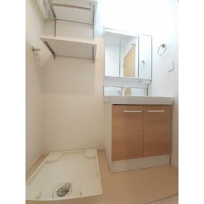 フラン・ミネ 205【管理NO：1-024823701-02040】 ★家具家電は申し込み後に搬入します★の物件写真6