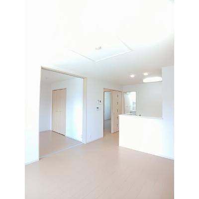 カーサ　センキンコウ　トゥア 201【管理NO：1-020716703-02010】 ★家具家電は申し込み後に搬入しますの物件写真2