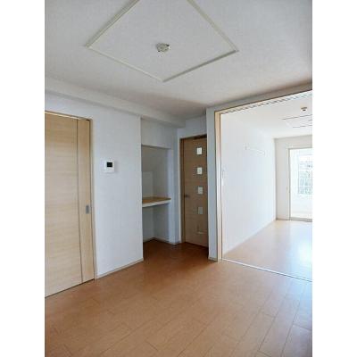 Ｖｉｌｌａ　Ｖｅｒｄｅ 102【管理NO：1-020140201-01020】 ★家具家電は申し込み後に搬入します★の物件写真2