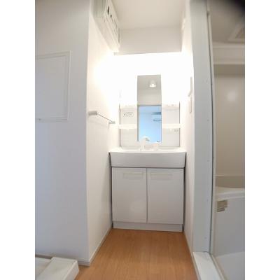 グランベル 302【管理NO：1-018166701-03020】 ★家具家電は申し込み後に搬入します★の物件写真6