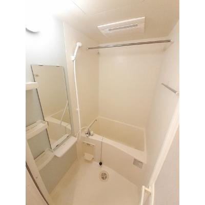 グラッチェ 503【管理NO：1-015048701-05030】 ★家具家電は申し込み後に搬入します★の物件写真4