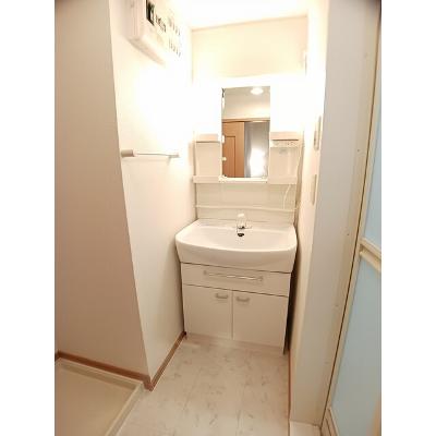エンパイヤ・ヴィラⅡ 203【管理NO：1-014607001-02030】 ★家具家電は申し込み後に搬入しますの物件写真6