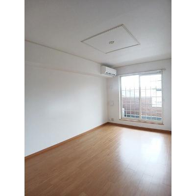 プリムローズ　Ｍ 202【管理NO：1-014040301-02020】 ★家具家電は申し込み後に搬入します★の物件写真2
