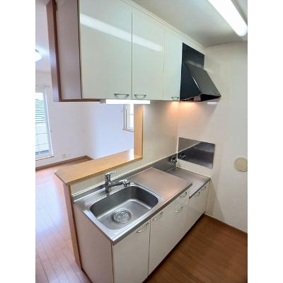 レイク　グリーン 205【管理NO：1-013734101-02040】 ★家具家電は申し込み後に搬入しますの物件写真3