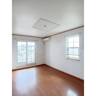 グリーンヴィレッジ 201【管理NO：1-013449101-02010】 ★家具家電は申し込み後に搬入しますの物件写真2