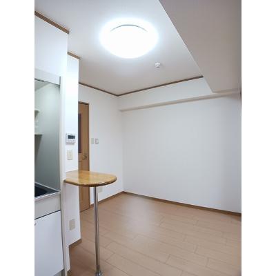 レルベ保田窪 301【管理NO：1-013145501-03010】 ★家具家電は申し込み後に搬入しますの物件写真2