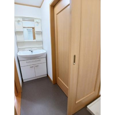 レジデンスａｉ 203【管理NO：1-012928101-02030】 ★家具家電は申し込み後に搬入しますの物件写真6