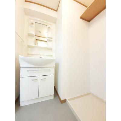 アニバーサリー 302【管理NO：1-012801801-03020】 ★家具家電は申し込み後に搬入します★の物件写真6