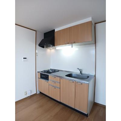 クアトロ 202【管理NO：1-012459101-02020】 ★家具家電は申し込み後に搬入します★の物件写真3