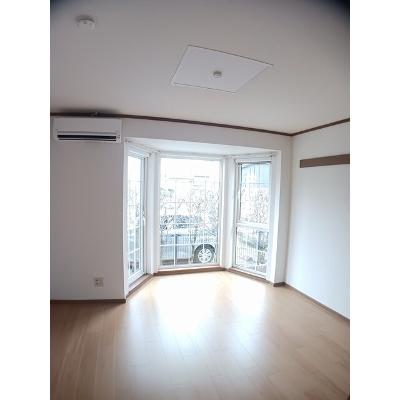 サザンカⅡ 101【管理NO：1-011607002-01010】 ★家具家電は申し込み後に搬入しますの物件写真2