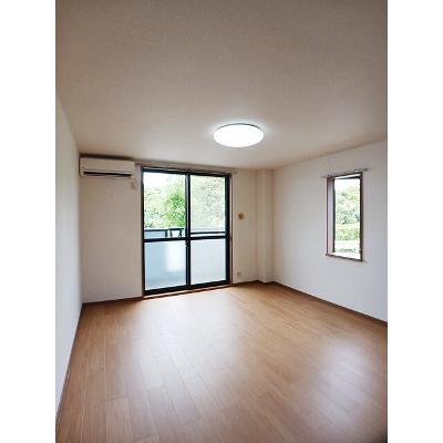 エンゼルハイツⅡ 105【管理NO：1-009720901-01040】 ★家具家電は申し込み後に搬入します★の物件写真2
