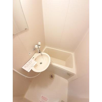 Ｆａｖｏｒｉｔｅ　Ｌｉｆｅ 205【管理NO：1-007671701-02040】 ★家具家電は申し込み後に搬入しますの物件写真4