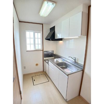 エクセルハイムⅡ 102【管理NO：1-007547701-01020】 ★家具家電は申し込み後に搬入します★の物件写真3