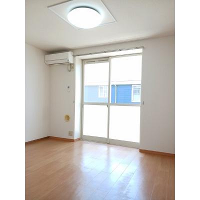 フローラルＹＭ 205【管理NO：1-005192401-02040】の物件写真2