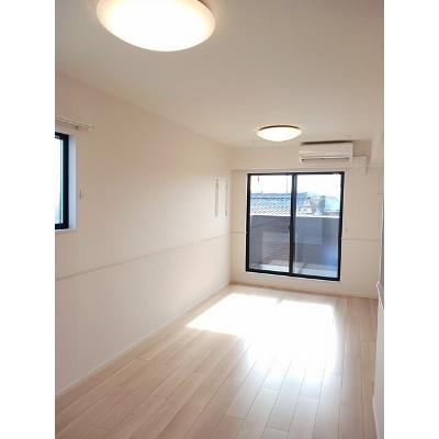 アベリア・ルル　Ⅰ 204【管理NO：1-027933301-02040】 ★家具家電は申し込み後に搬入します★の物件写真2
