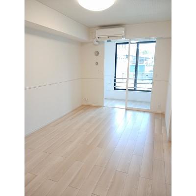 ル・リヤン　ミヤモト 102【管理NO：1-027593801-01020】 ★家具家電は申し込み後に搬入しますの物件写真2