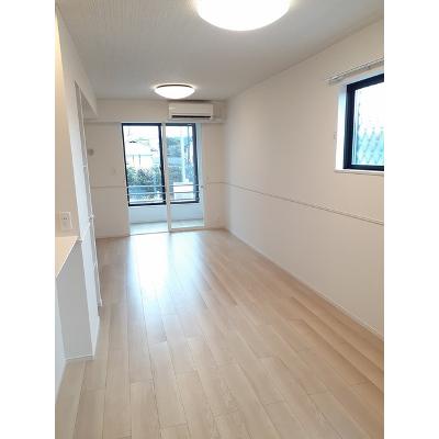 クロス　ザ　リバー　Ⅱ 101【管理NO：1-026726301-01010】 ★家具家電は申し込み後に搬入します 2026年07月中旬入居可能の物件写真2