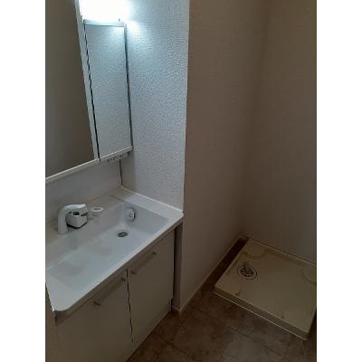 アンナンジュパス 203【管理NO：1-026099801-02030】 ★家具家電は申し込み後に搬入します★の物件写真6