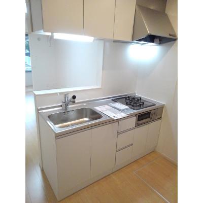 ストレート 105【管理NO：1-023984301-01050】 ★家具家電は申し込み後に搬入します 2026年07月中旬入居可能の物件写真3