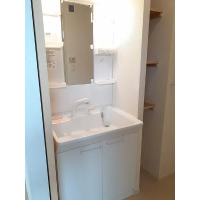 スイートグレイス　Ⅱ 104【管理NO：1-021641202-01040】 ★家具家電は申し込み後に搬入しますの物件写真6