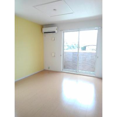 里野香　東館 104【管理NO：1-019123501-01040】 ★家具家電は申し込み後に搬入しますの物件写真2