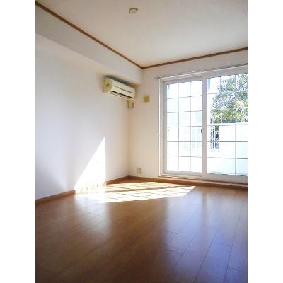 フォーリスト　ナチュラル　Ａ 102【管理NO：1-012535601-01020】 ★家具家電は申し込み後に搬入しますの物件写真2
