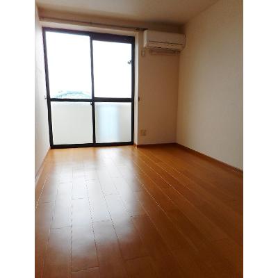 サンテラス窪　Ｃ 205【管理NO：1-007047202-02040】 ★家具家電は申し込み後に搬入しますの物件写真2