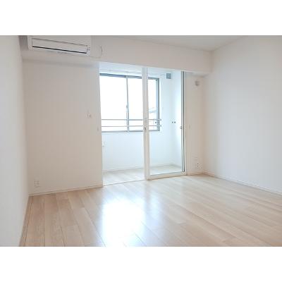 ソラーレ 202【管理NO：1-028635401-02020】 ★家具家電は申し込み後に搬入しますの物件写真2